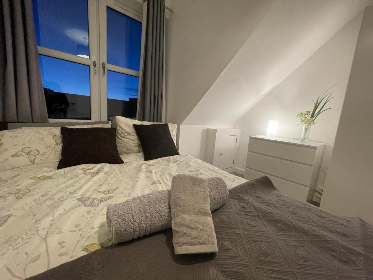 Appartement Carvetii - Edward House D - 2 Dbl Bed 2Nd Floor Flat à Dunfermline Extérieur photo